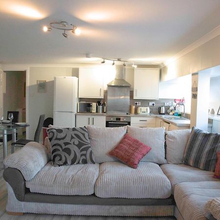 Fabulous Stylish Flat In Merchant City & Free Secure Parking Glasgow Exterior photo