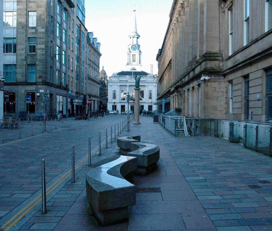 Fabulous Stylish Flat In Merchant City & Free Secure Parking Glasgow Exterior photo