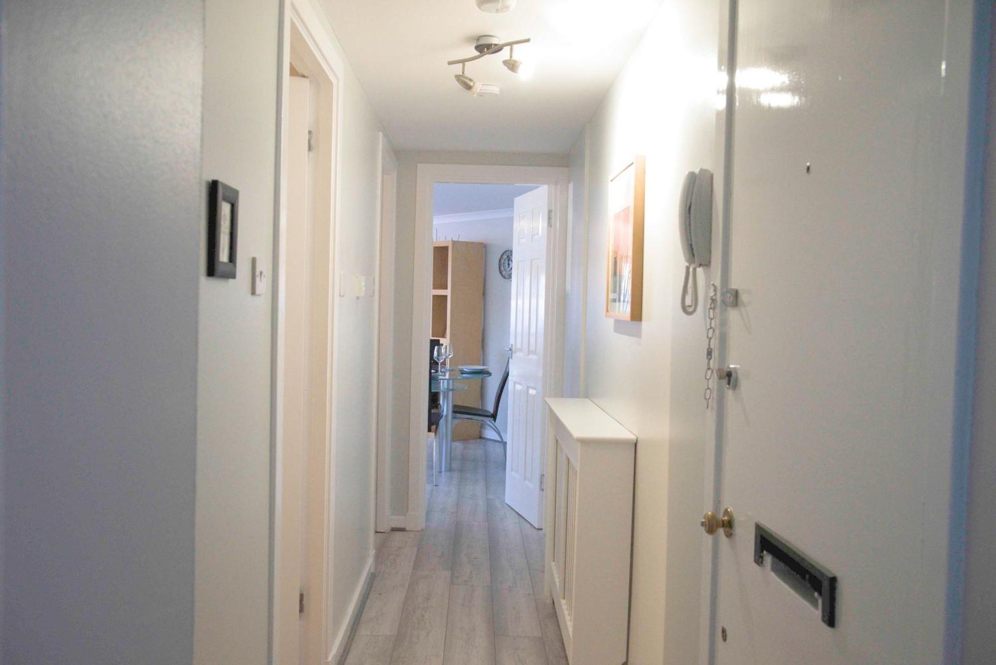 Fabulous Stylish Flat In Merchant City & Free Secure Parking Glasgow Exterior photo