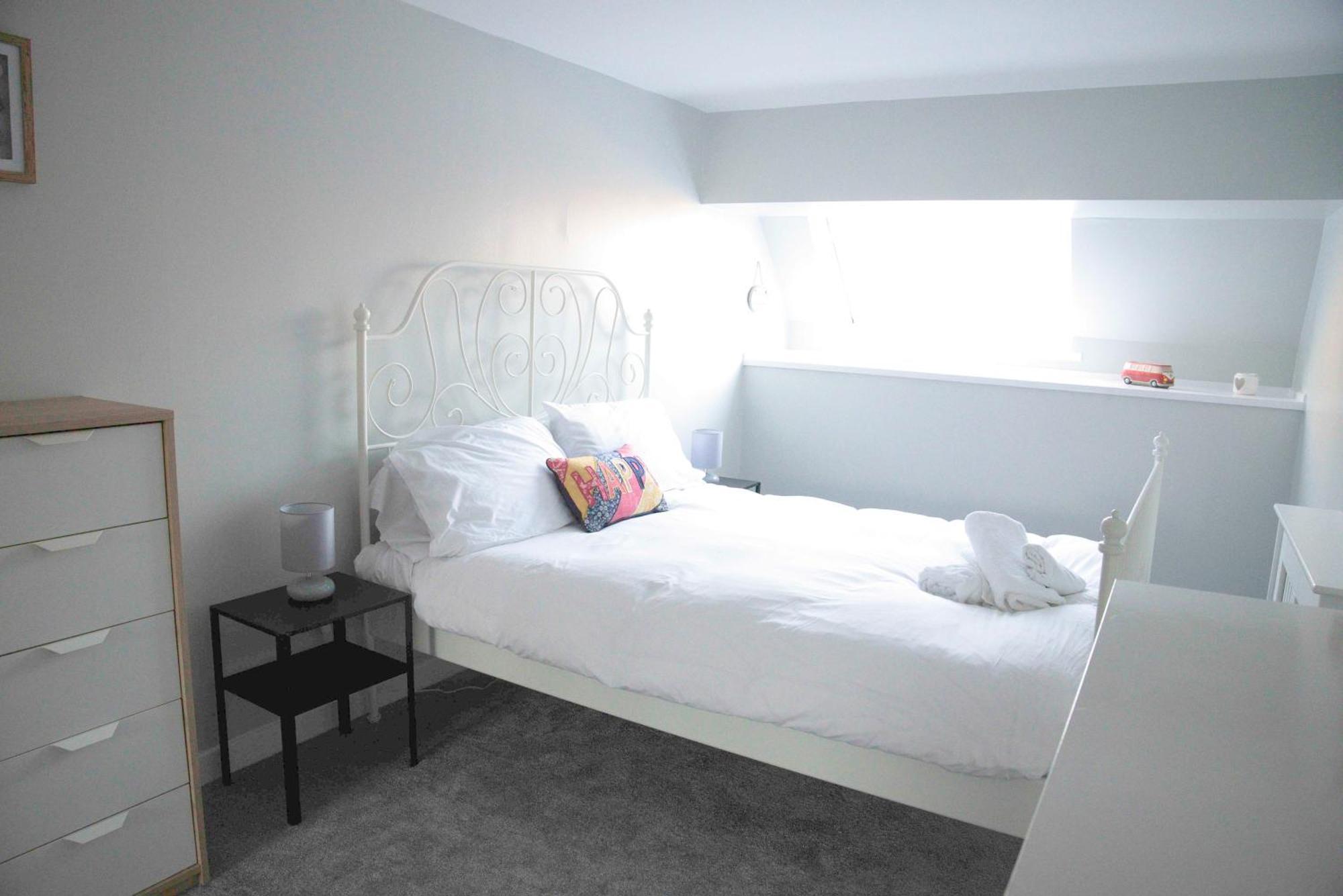 Fabulous Stylish Flat In Merchant City & Free Secure Parking Glasgow Exterior photo