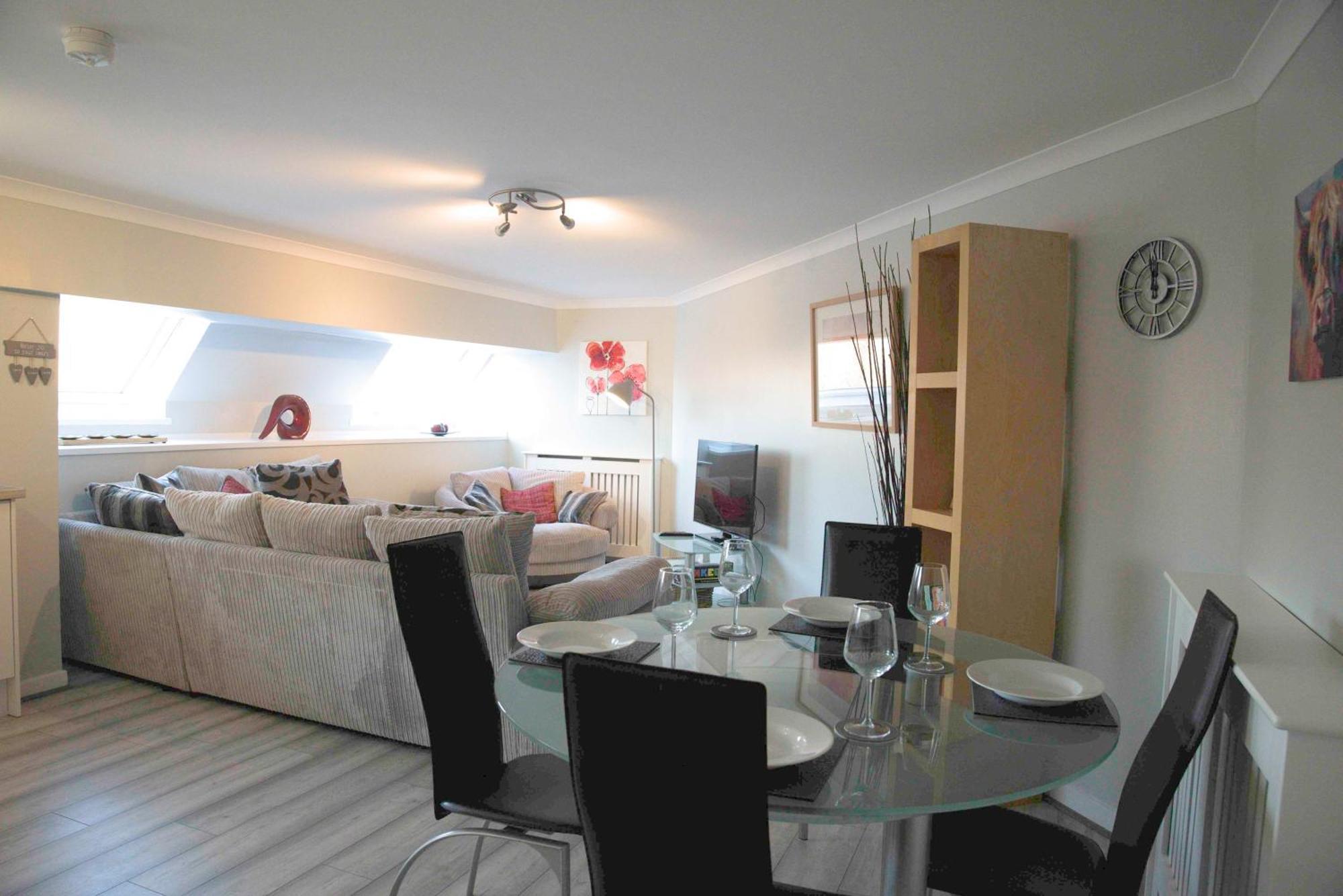 Fabulous Stylish Flat In Merchant City & Free Secure Parking Glasgow Exterior photo